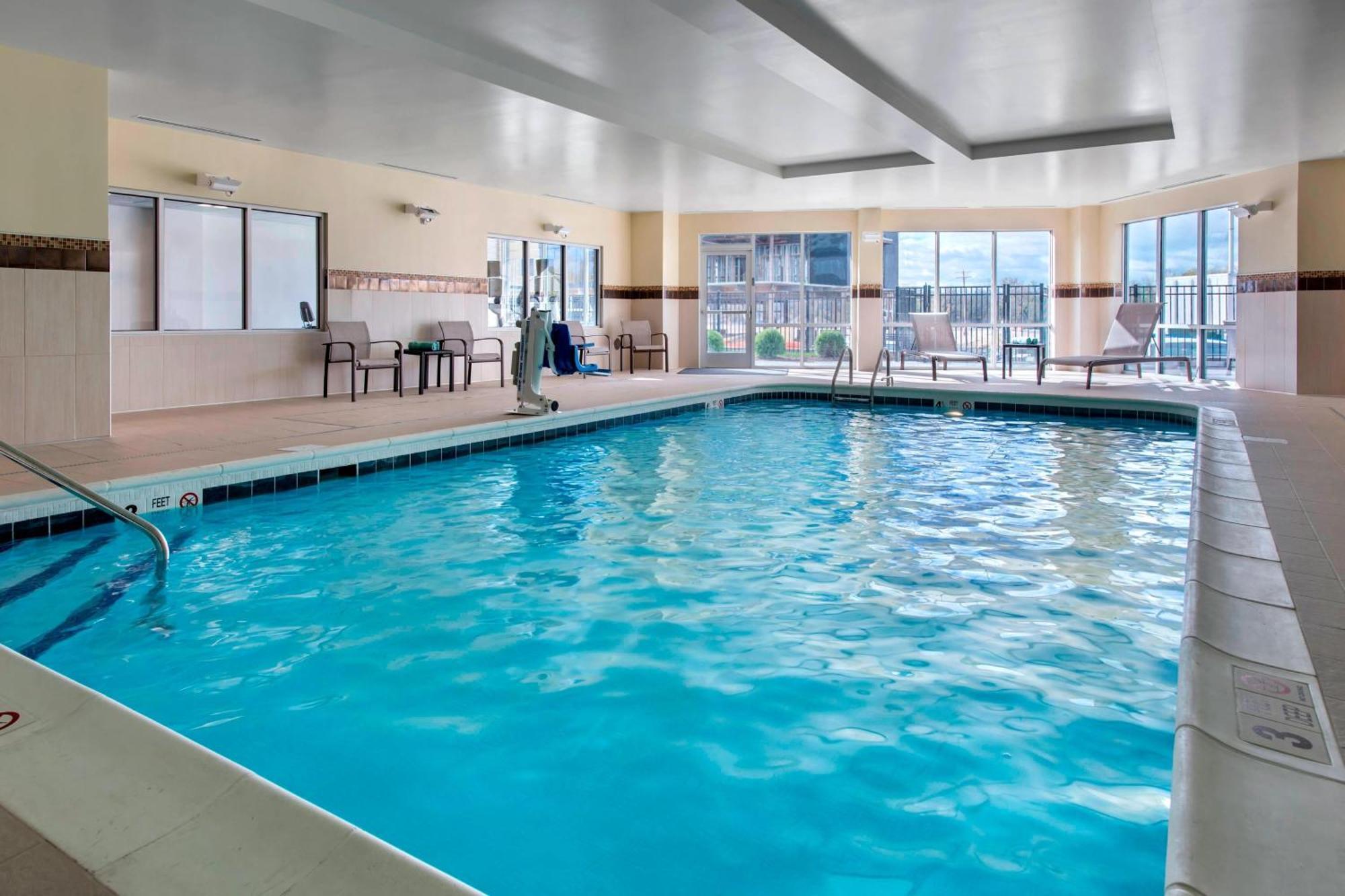 מלון Courtyard By Marriott Schenectady At Mohawk Harbor מראה חיצוני תמונה